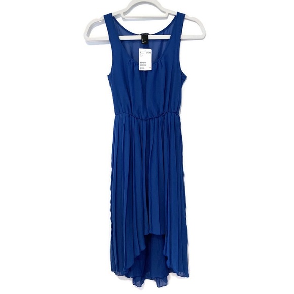 H&M Dresses & Skirts - 🌈 2 for $30! 🌈 H&M Hi-Low Dress